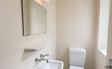 Apartment 4 rooms - image - 5
