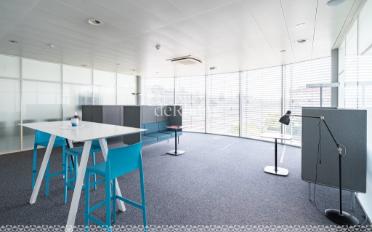Office - image - 6
