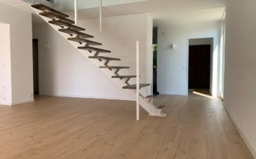 Villa - image - 7
