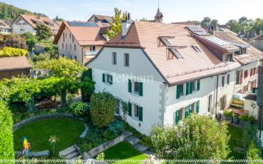 Einfamilienhaus 9.5 Zimmer - image - 1