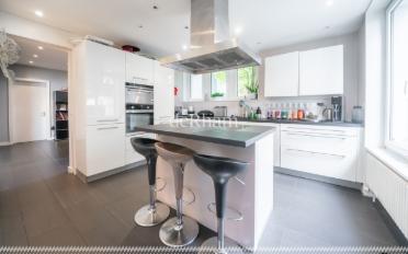 Maison 6.5 pièces - image - 4