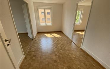 Apartment 4 rooms - image - 8