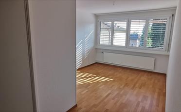 Apartment 4 rooms - image - 5