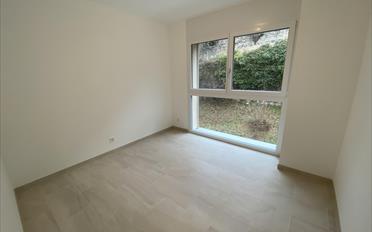 Apartment 4 rooms - image - 8