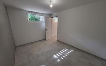 Row house - image - 12