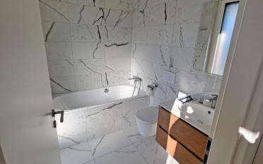 Apartment 4 rooms - image - 6
