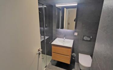 Apartment 4 rooms - image - 7