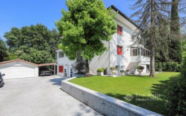 Villa 12 rooms - image - 1