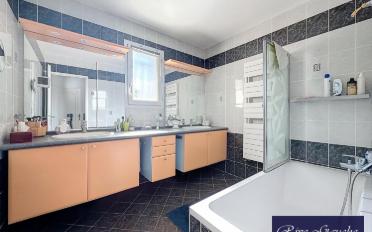 Single house 5 rooms - image - 9