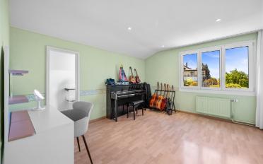 Single house 8 rooms - image - 11