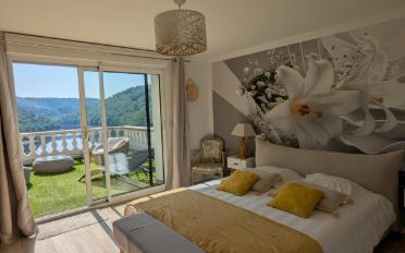 Villa 8.5 Zimmer - image - 1