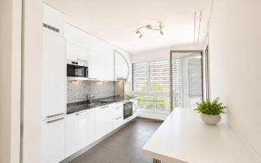 Apartment 4 rooms - image - 2
