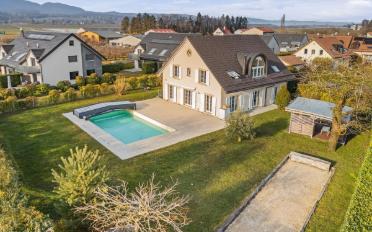 Single house 7.5 rooms - image - 1