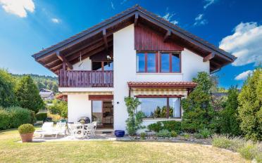 Einfamilienhaus 6.5 Zimmer - image - 1