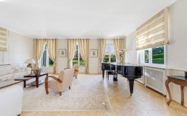 Einfamilienhaus 7.5 Zimmer - image - 3