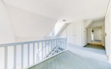 Single house 10 rooms - image - 13