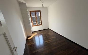 Apartment 4.5 rooms - image - 9