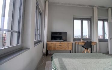 Studio - image - 9
