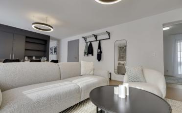 Studio - image - 16