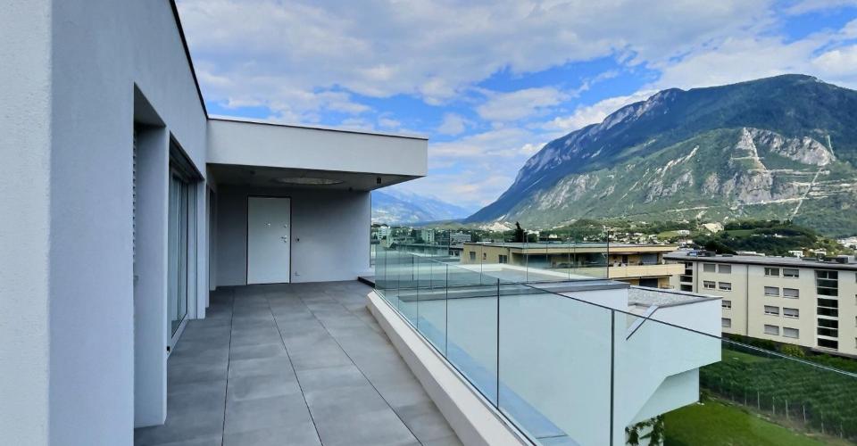 Bel appartement attique rooftop - 3.5 pièces à vendre - Sierre