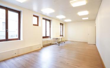 Office - image - 1
