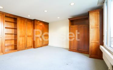 Office - image - 2