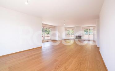 Apartment 8 rooms - image - 4