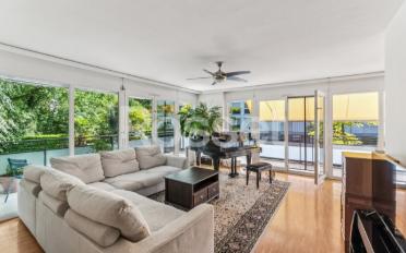 Apartment 6 rooms - image - 1