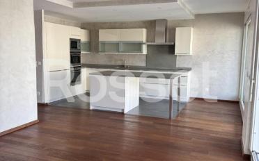 Apartment 4 rooms - image - 2
