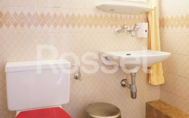 Office - image - 4