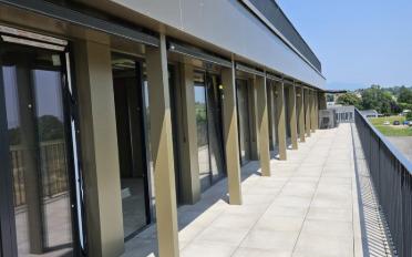Commercial - image - 3