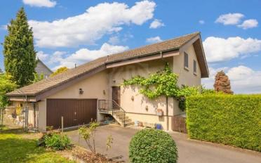 Einfamilienhaus 6.5 Zimmer - image - 3