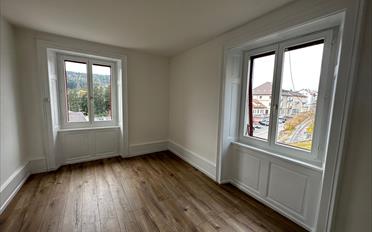 Apartment 4 rooms - image - 3