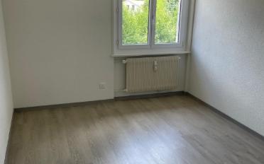 Apartment 4 rooms - image - 3