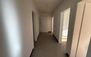 Apartment 4 rooms - image - 5