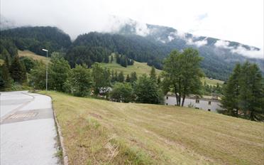 Building land - image - 2