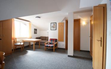Appartement meublé 2.5 pièces - image - 2