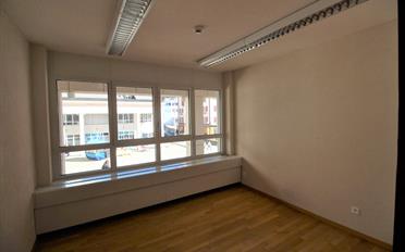 Department store - image - 11