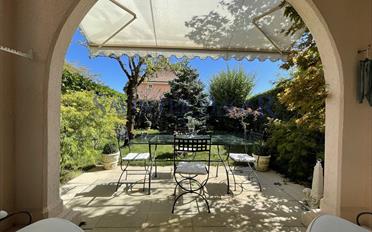 Wohnung 2.5 Zimmer - image - 1