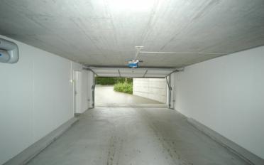 Moto Hallenplatz - image - 2