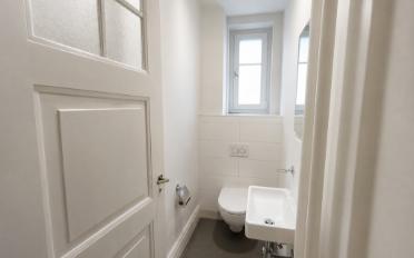 Apartment 4 rooms - image - 8