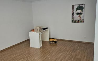 Commercial - image - 4