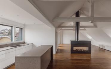 Dachwohnung 2.5 Zimmer - image - 2