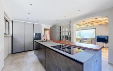 Single house 10 rooms - image - 6