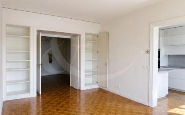 Apartment 6 rooms - image - 3