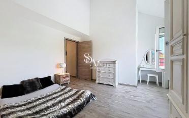 Maison jumelée 7 pièces - image - 9