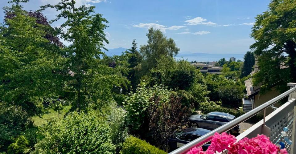 Immeuble résidentiel de 5 appartements avec potentiel de surélévation à Lausanne Chailly
