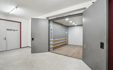 Commercial - image - 7