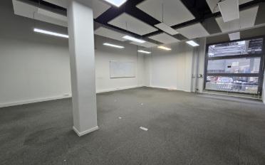 Bureau - image - 4