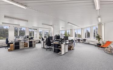 Office - image - 5